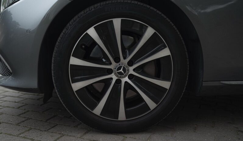 Mercedes-Benz E300 de Avantgarde full