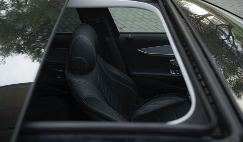 Mercedes-Benz E300 de Avantgarde full