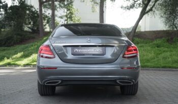 Mercedes-Benz E300 de Avantgarde full