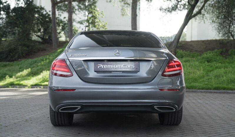 Mercedes-Benz E300 de Avantgarde full
